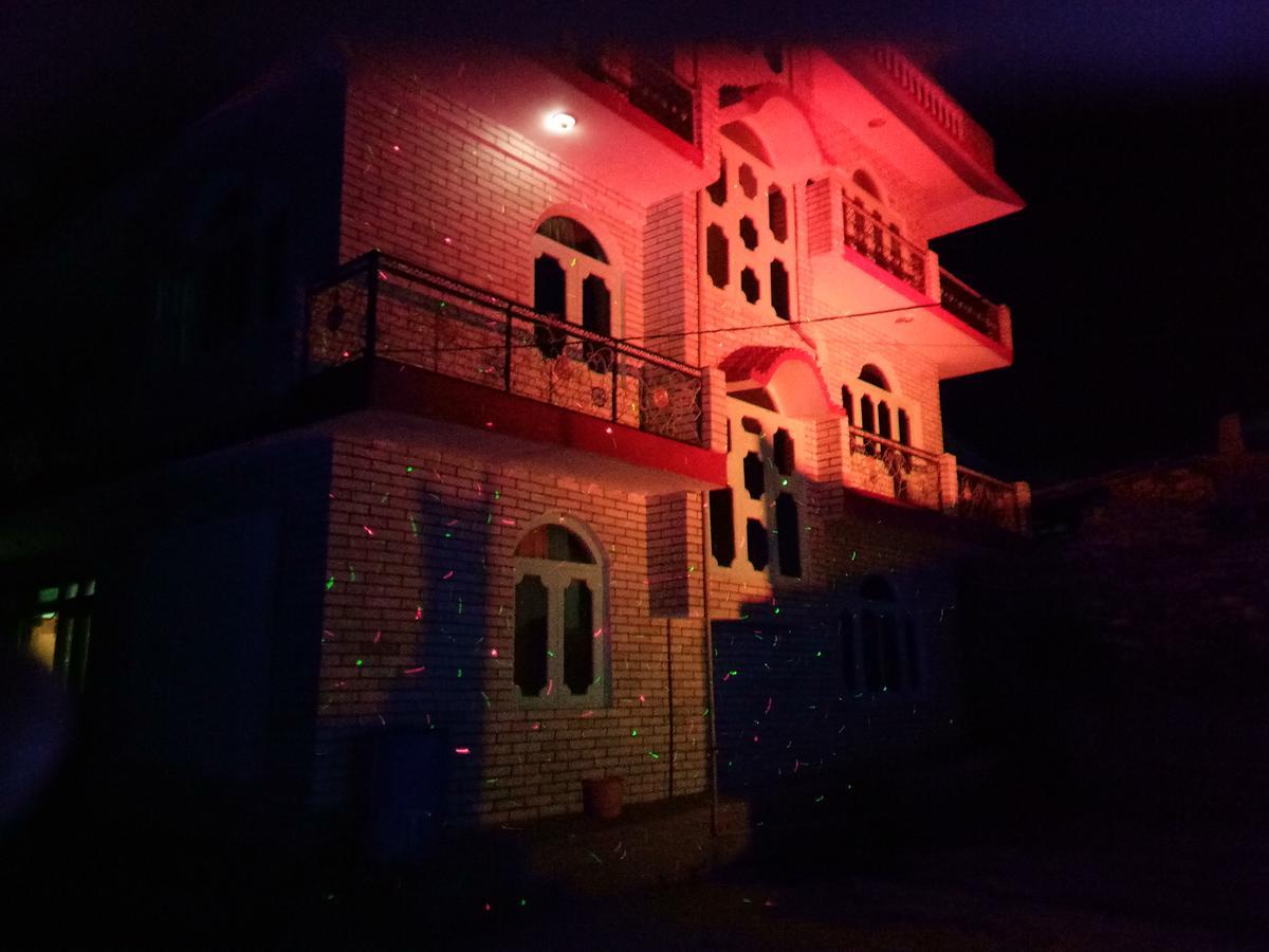 Moksha Hotel Kasol Ngoại thất bức ảnh