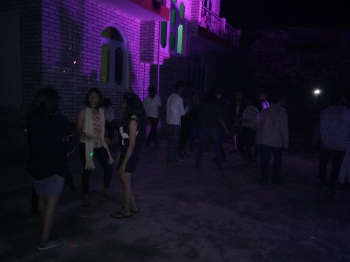 Moksha Hotel Kasol Ngoại thất bức ảnh
